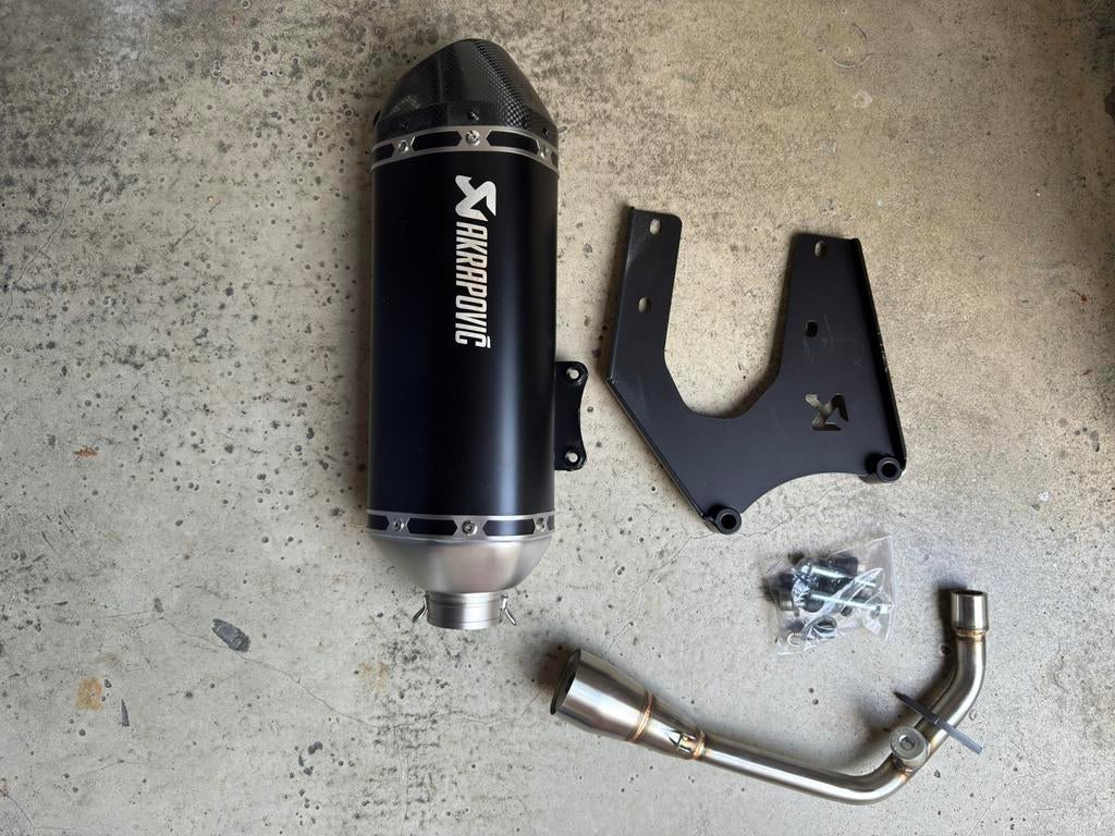 Akrapovic uitlaat voor Vespa en Piaggio scooters, Fietsen en Brommers, Brommeronderdelen | Scooters, Ophalen of Verzenden, Nieuw