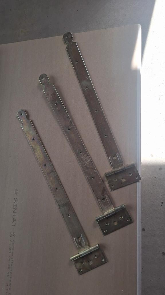 3 hengen van 50cm, Doe-het-zelf en Verbouw, Hang- en Sluitwerk, Ophalen of Verzenden