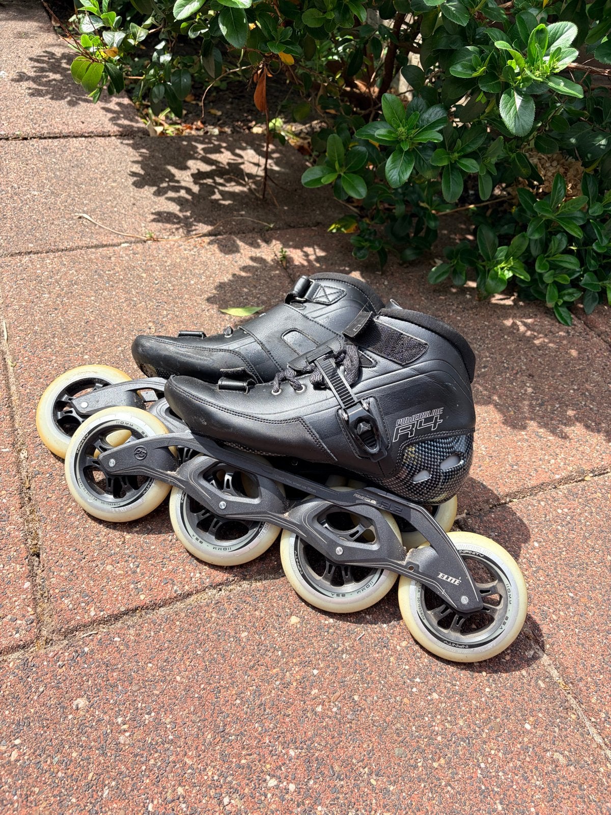 Powerslide R4 4x 110 - maat 43, Gebruikt, Heren, Ophalen of Verzenden, Inline skates 4 wielen