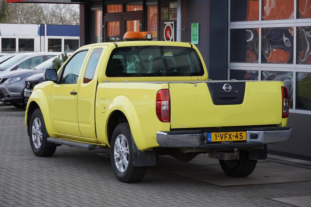 Nissan Navara 2.5 dCi LE 177PK King Cab 4WD, Multifunctioneel stuurwiel, Gebruikt, Overige modellen, 10 km/l