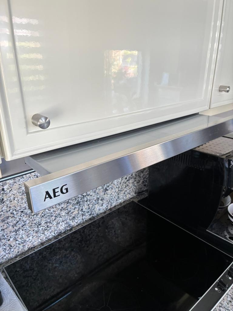 AEG afzuigkap/scherm, 60cm, A-label, Witgoed en Apparatuur, Afzuigkappen, Ophalen, Gebruikt, Motor, Vlakschermkap