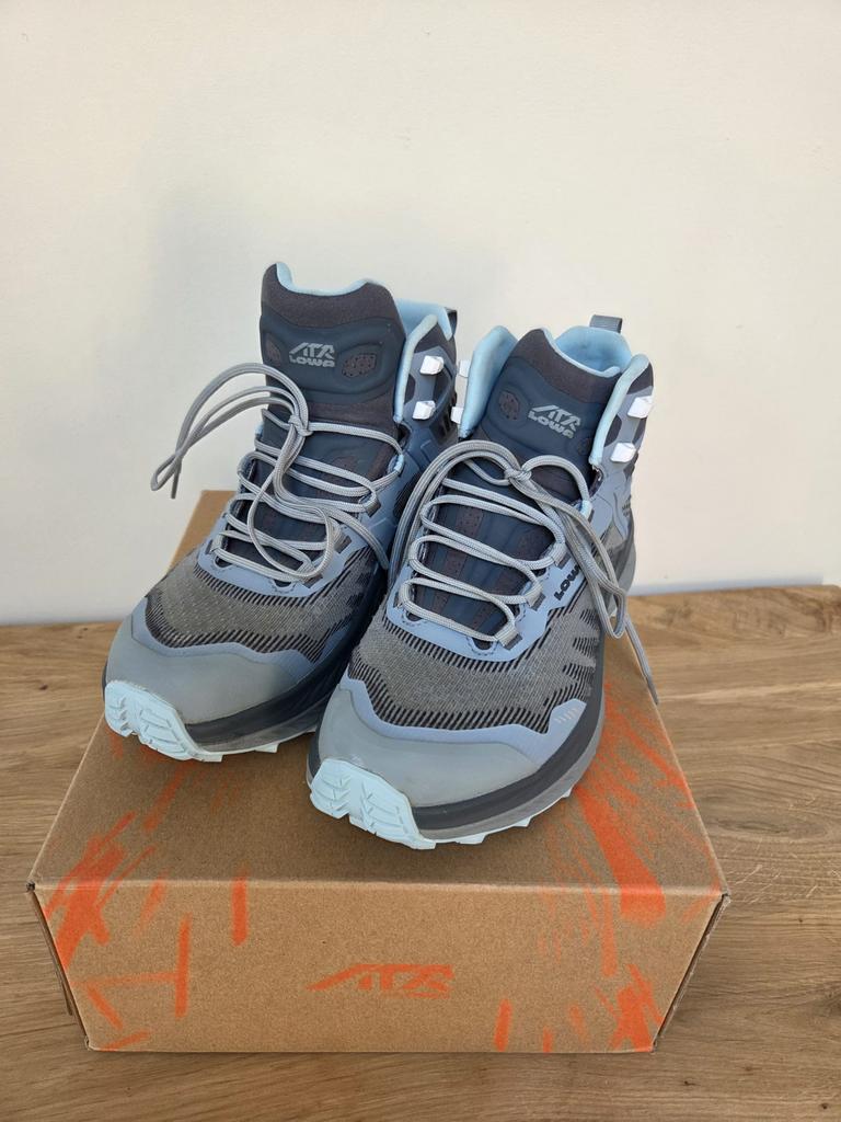Lowa Atr Fortux GTX maat 39, Ophalen of Verzenden, Zo goed als nieuw, Schoenen