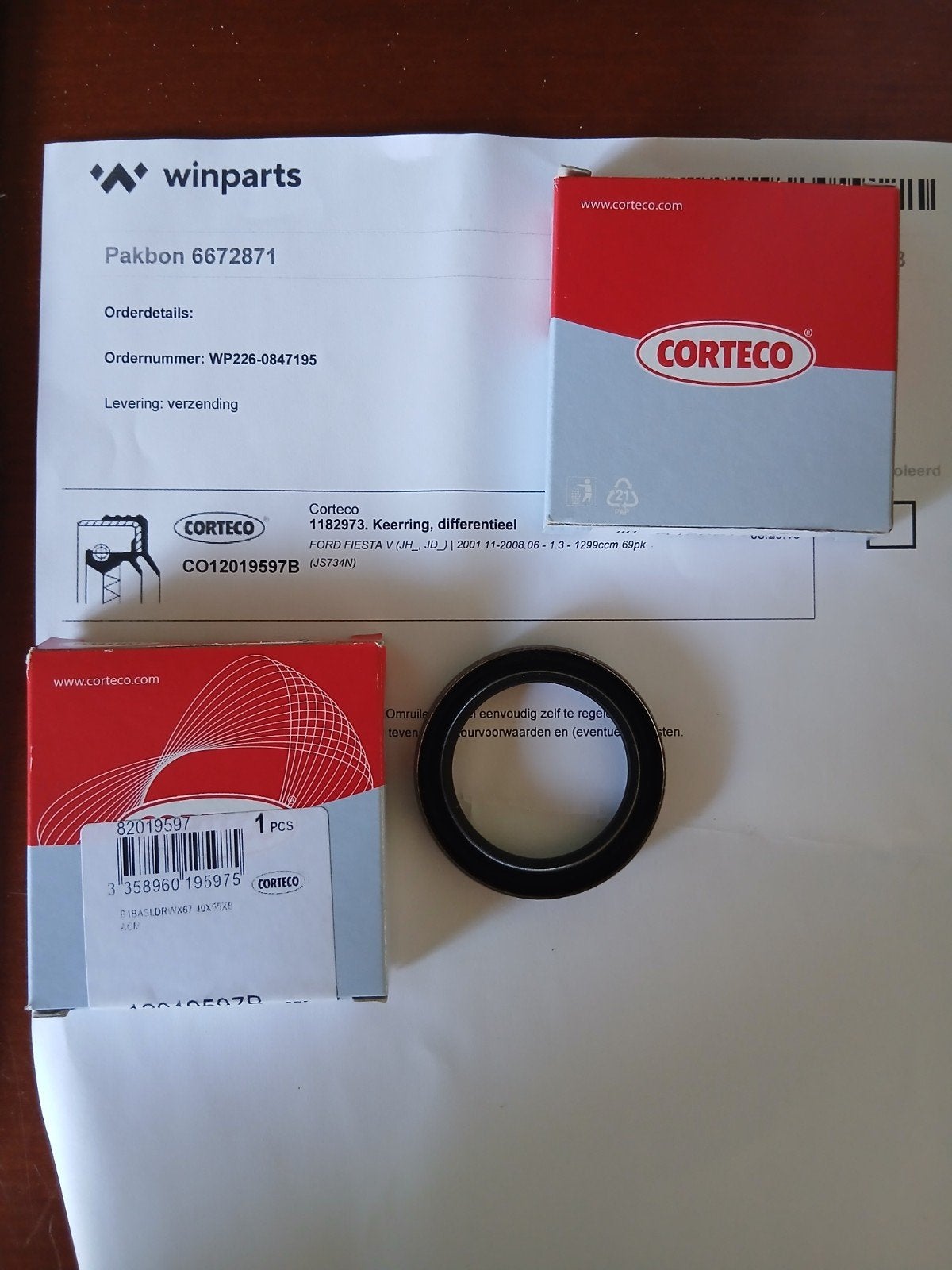 2x keerring, differentieel .Ford Fiesta 2001, Ophalen of Verzenden, Nieuw, Ford, Achterklep