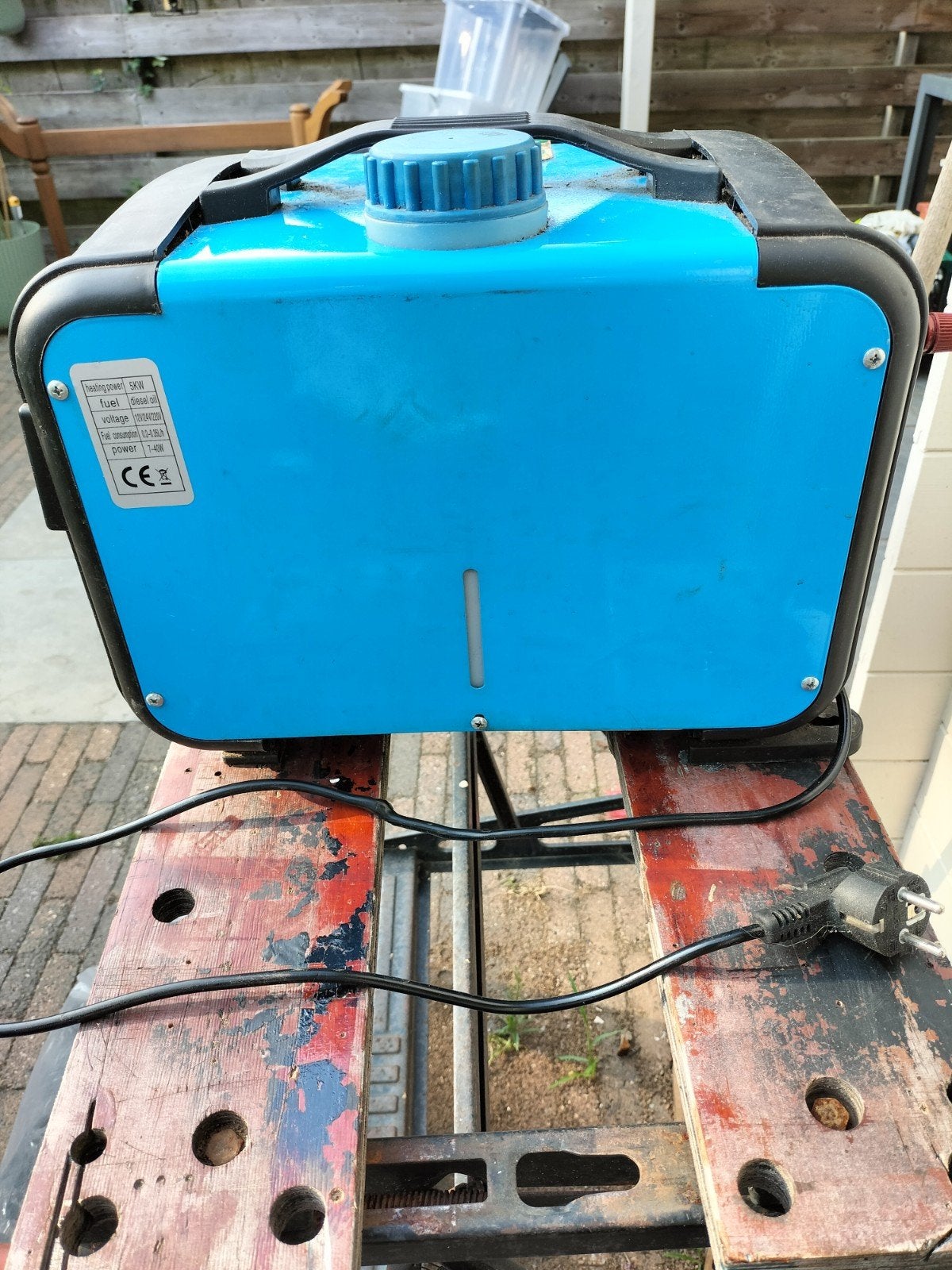 Draagbare dieselkachel 12V/24V/220V -  camper/boot, Ophalen, Gebruikt