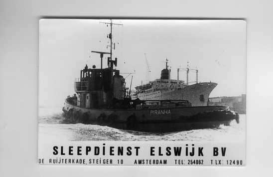 scheepvaart-foto-AMSTERDAM- sleepdienst elswijk-piranha, Ophalen of Verzenden, 1940 tot 1960, Zuid-Holland