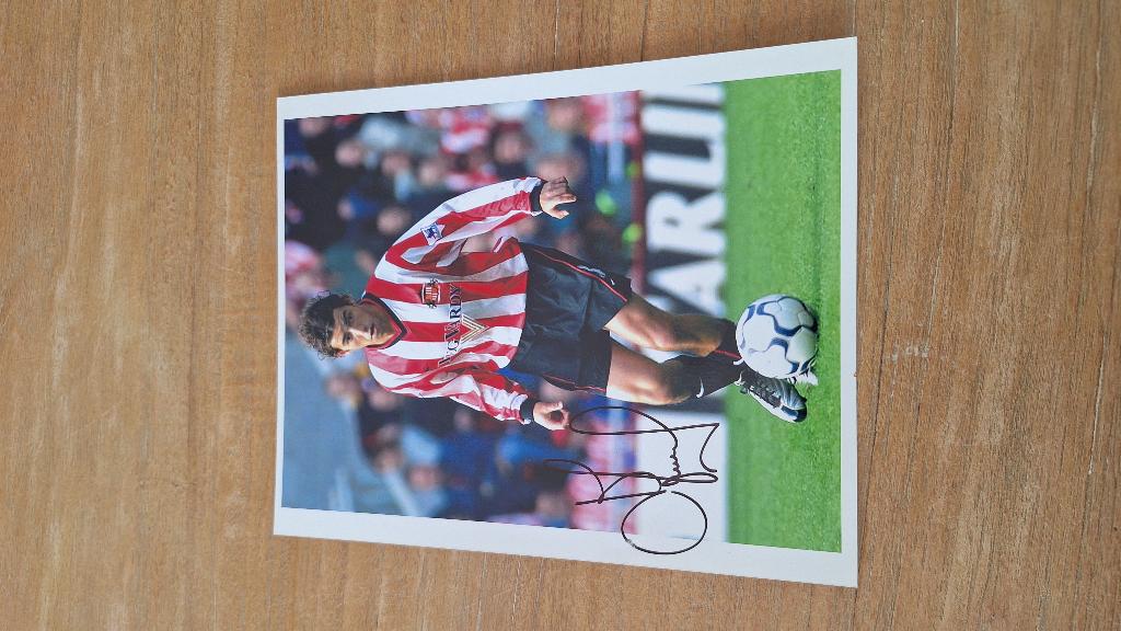 Foto 20x25 cm met handtekening; Julia Arca # Sunderland, Ophalen of Verzenden, Nieuw, Buitenlandse clubs, Overige typen