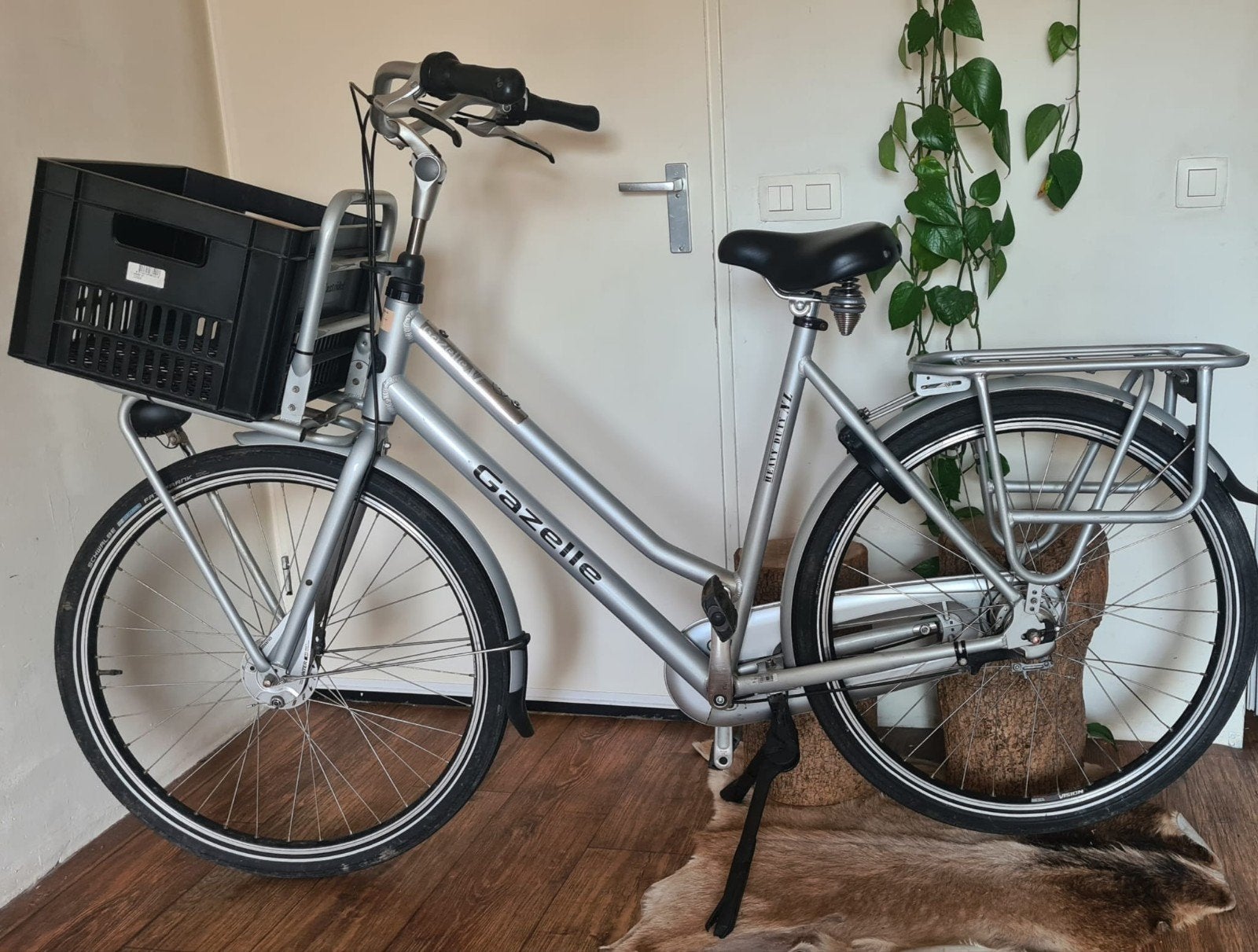 Mat zilveren GAZELLE type Heavy Duty NL Transportfiets | N7!, Ophalen, Versnellingen, Zo goed als nieuw, Gazelle