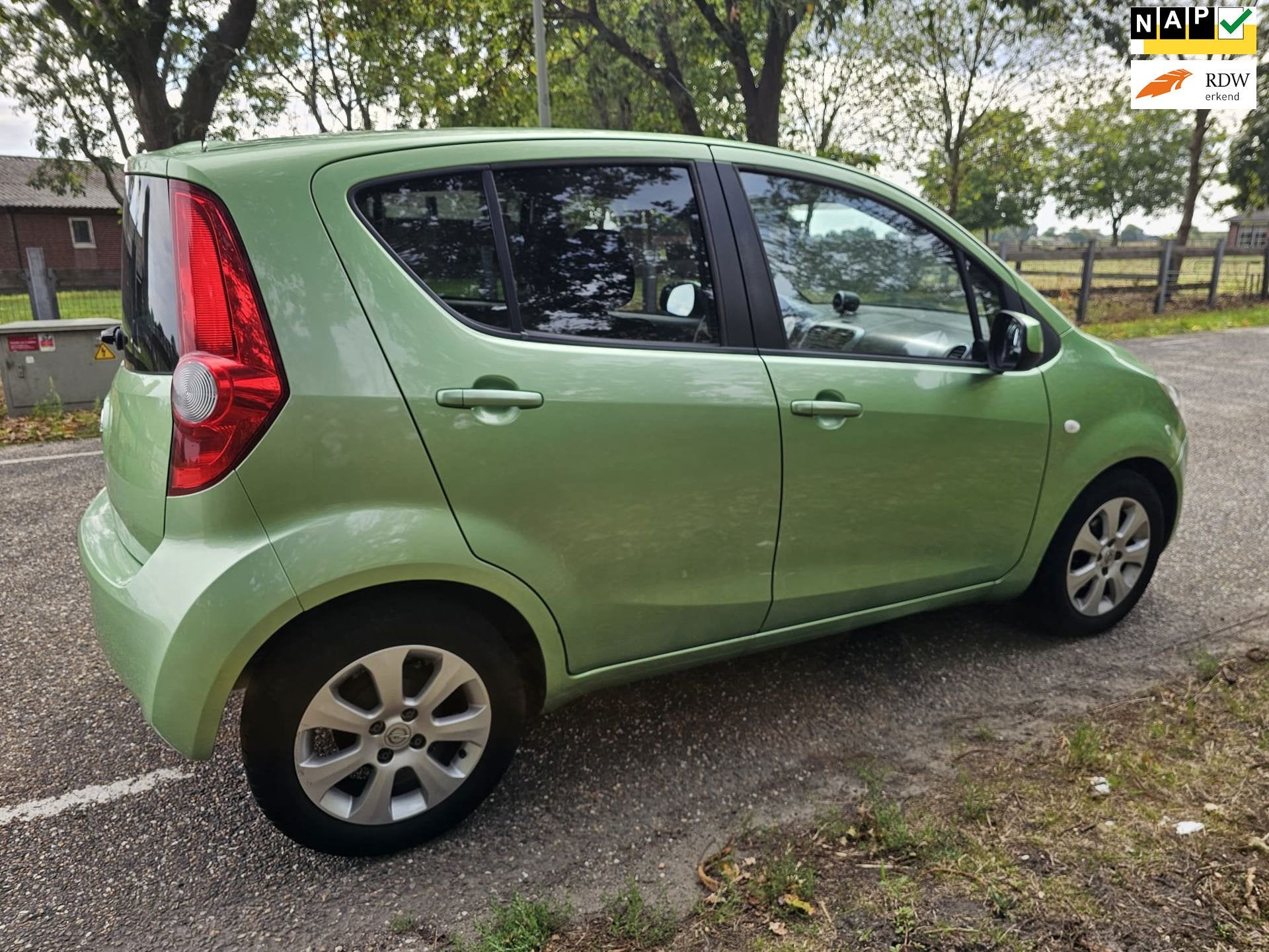 Opel Agila 1.0 Enjoy, Auto's, Gebruikt, 31 €/maand, Elektrische ramen, 996 cc