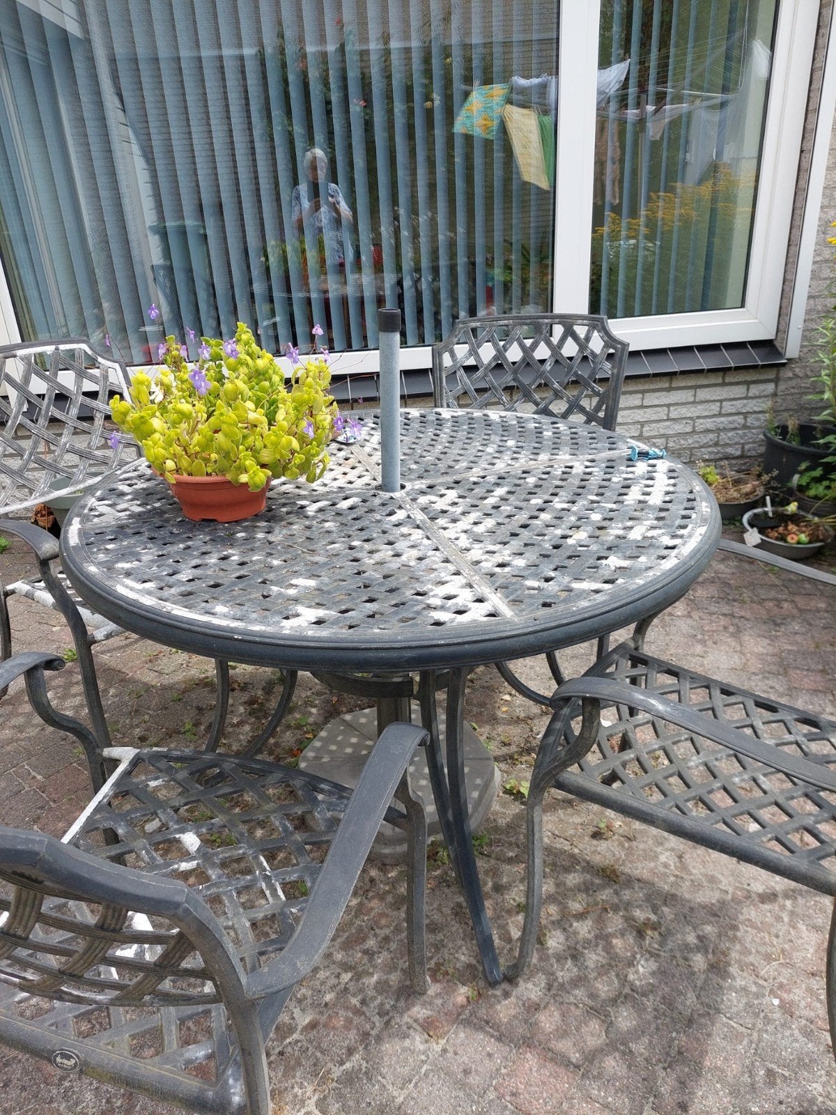Metalen tuinset: tafel en 4 stoelen, Tuin en Terras, Ophalen, Gebruikt, Eettafel, Tuinset