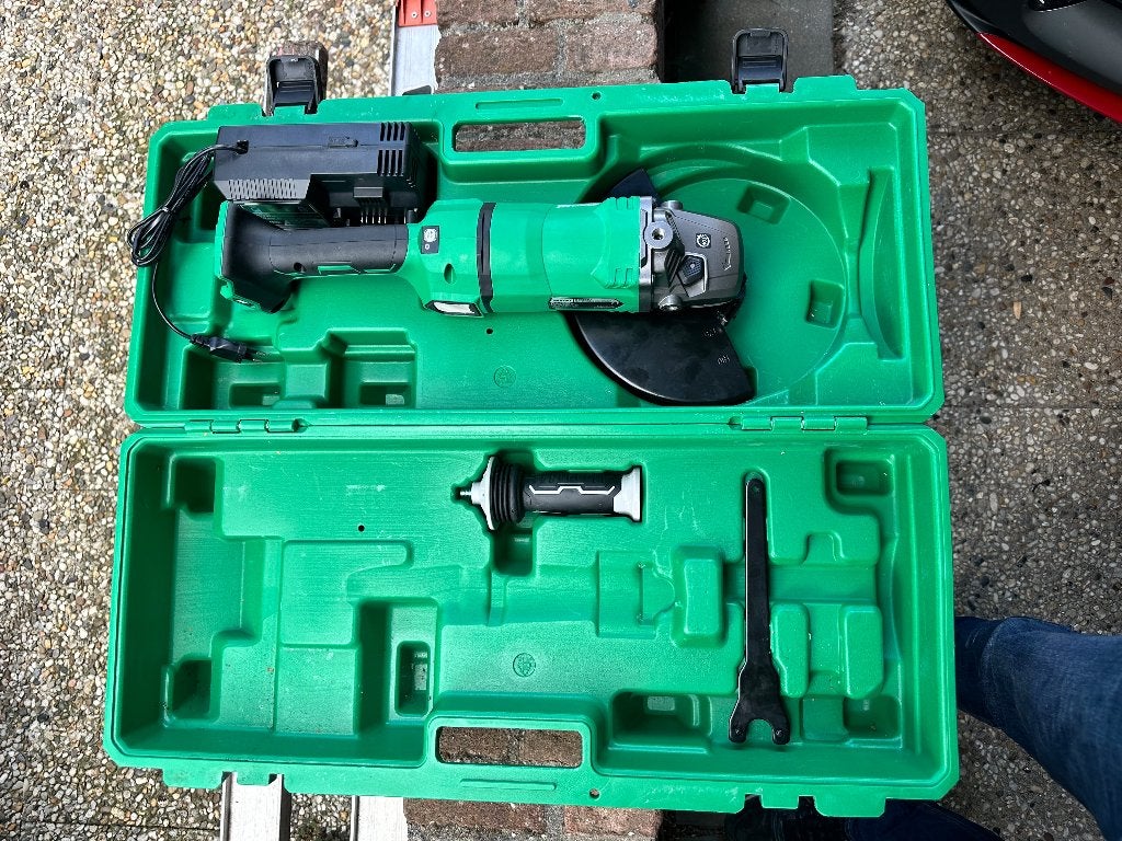 HiKOKI G3623DA 36V MultiVolt 230mm accuslijper, Ophalen of Verzenden, Nieuw, Minder dan 700 watt, Haakse handslijpmachine