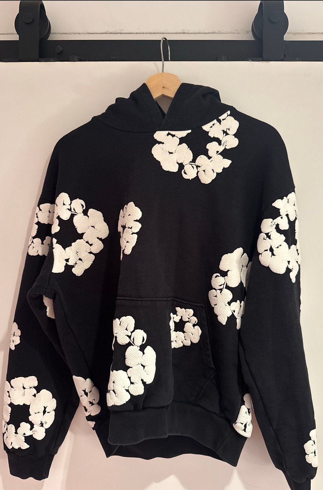 Denim tears hoodie - Zwart, Ophalen of Verzenden, Zo goed als nieuw, Maat 52/54 (L), Zwart