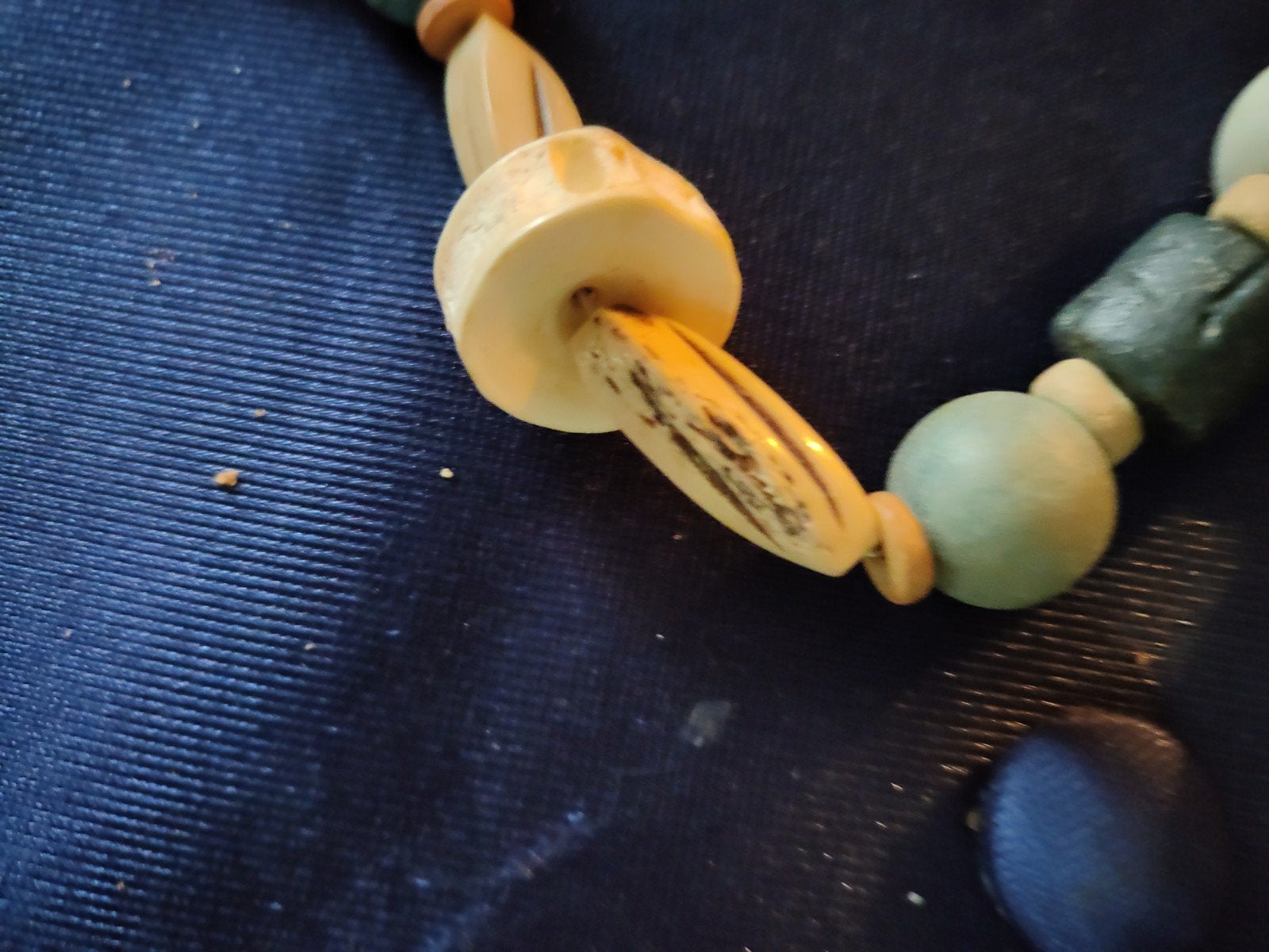 Afrikaanse kralen, lang ketting, Sieraden, Tassen en Uiterlijk, Kettingen, Ophalen of Verzenden, Overige materialen