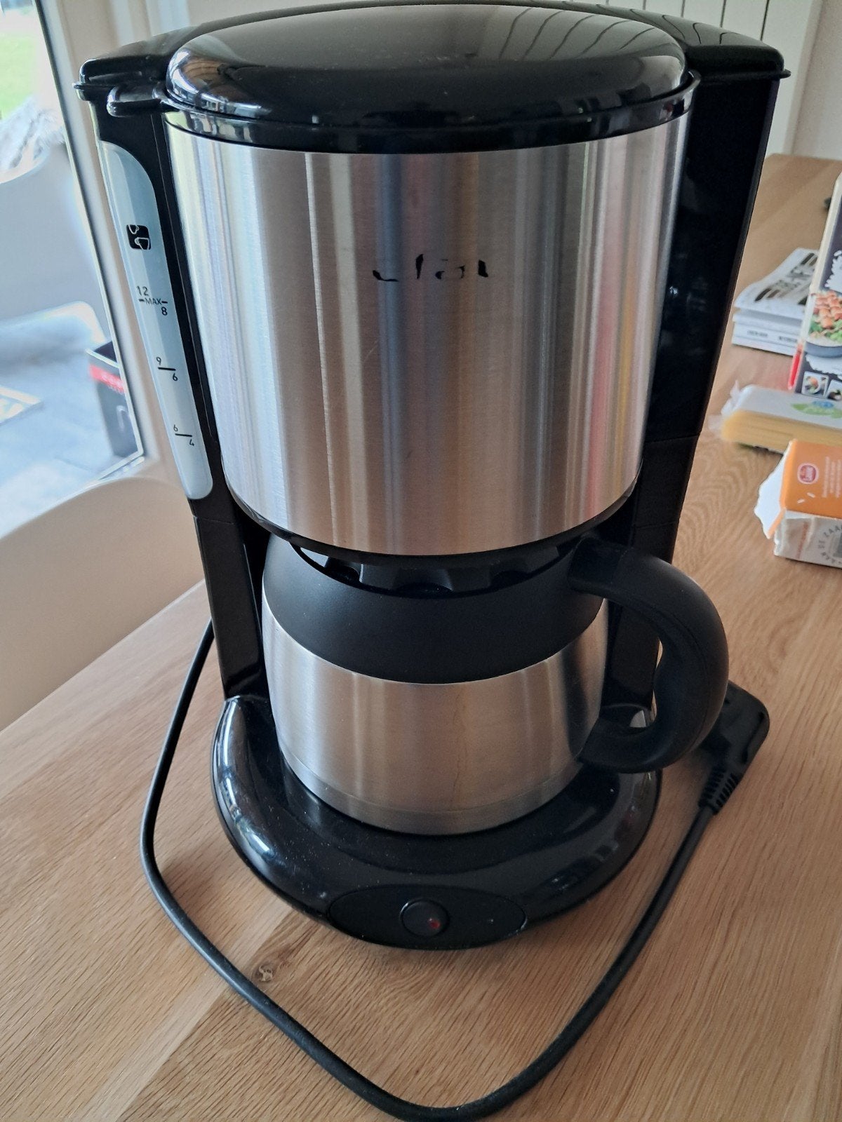 Tefal koffiezetapparaat, Witgoed en Apparatuur, Koffiezetapparaten, 10 kopjes of meer, Ophalen, Koffiemachine