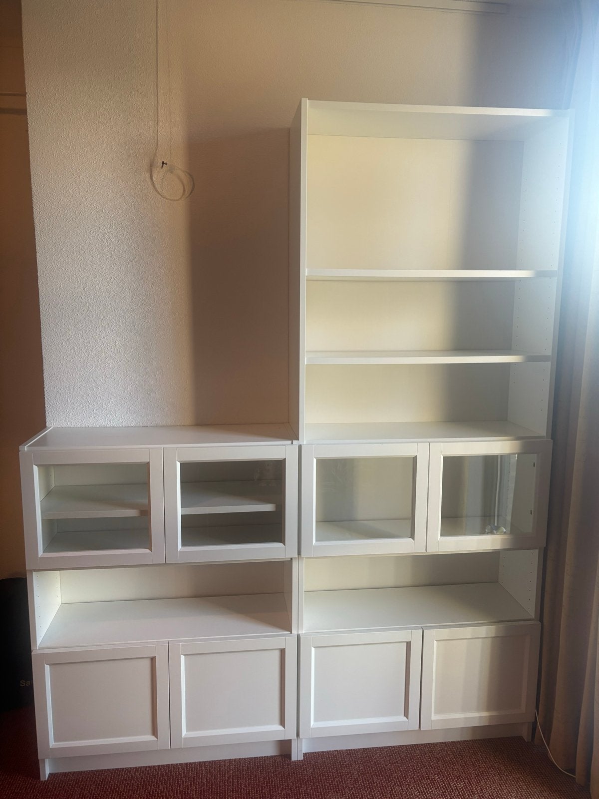 Mooie IKEA Havsta boekenkast met glazen deuren, Ophalen, Gebruikt