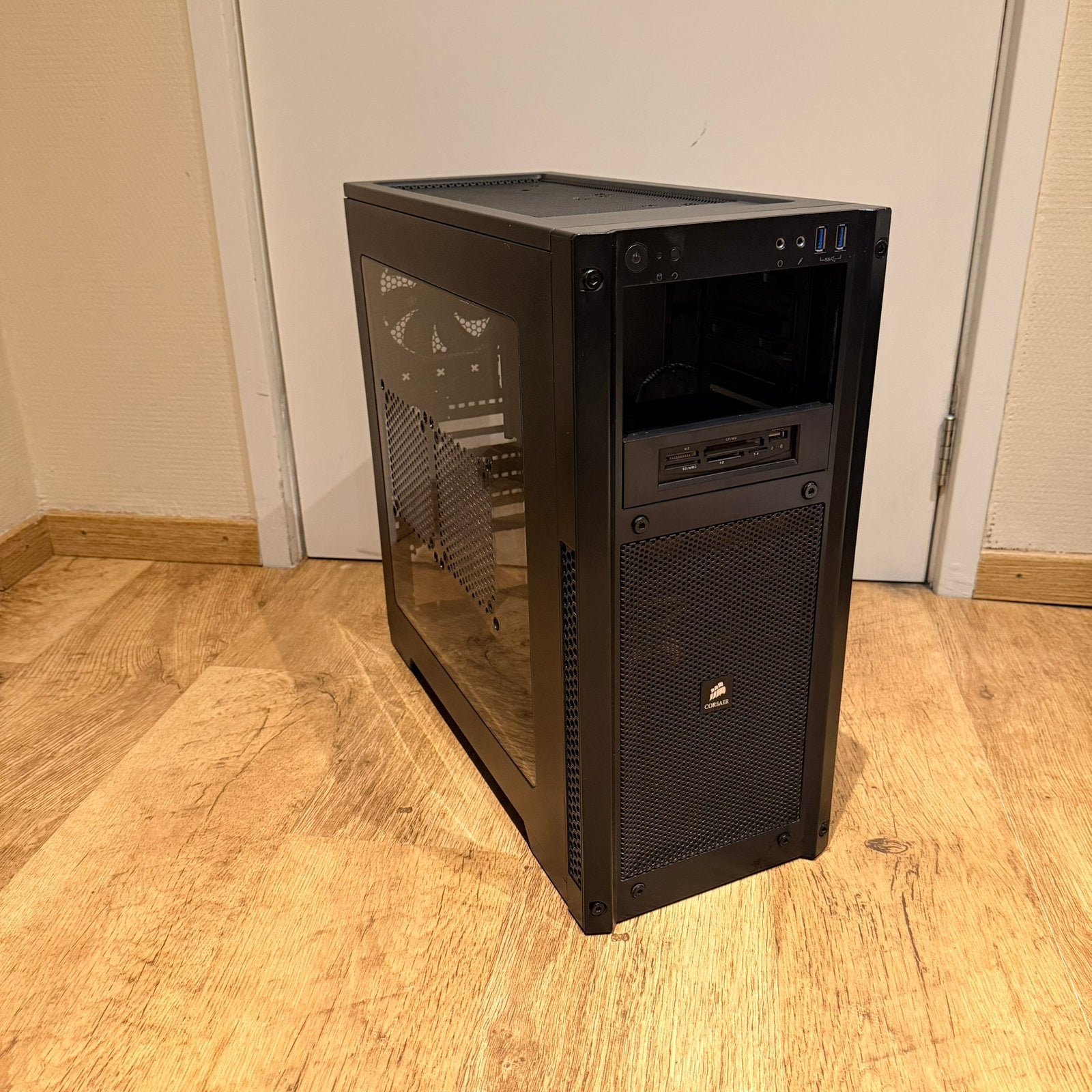 Corsair Carbide 300R Windowed – ATX Computer Behuizing, Computers en Software, Ophalen of Verzenden, Gebruikt