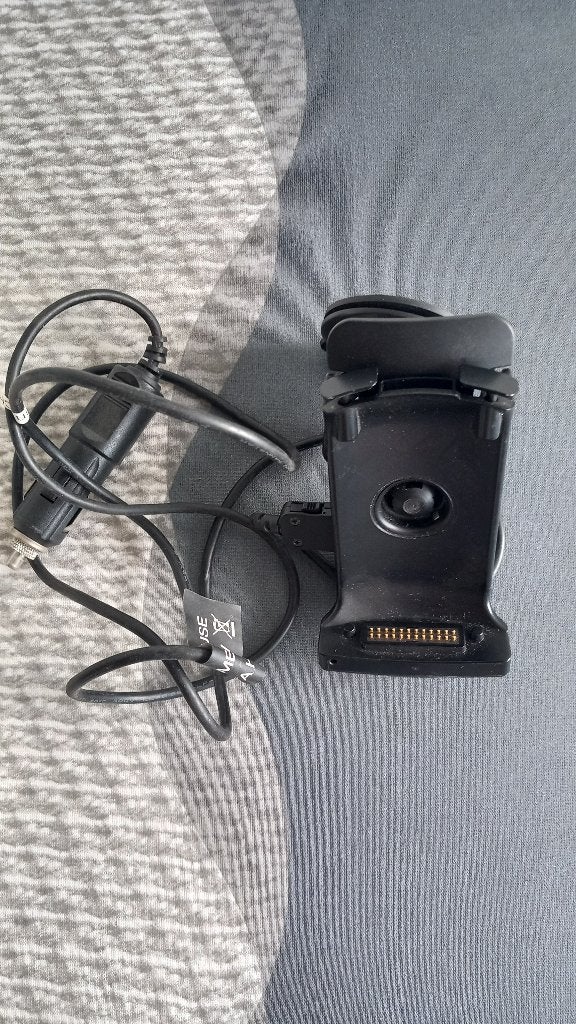 Cradle met zuignap en voeding Garmin 550, Ophalen of Verzenden