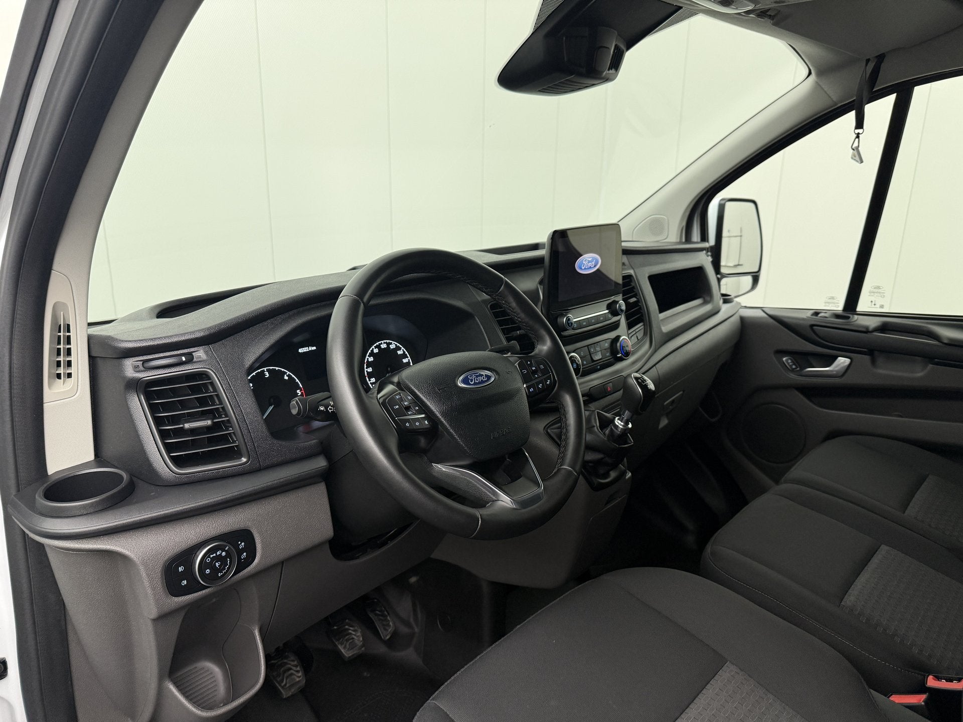 Ford Transit Custom 2.0TDCi Lang | Achterdeuren | Multimedia, 2680 kg, Stof, Gebruikt, Wit