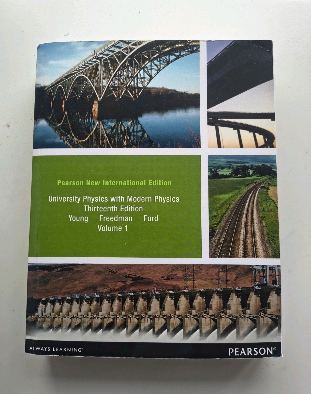 Studieboek University Physics ... - Young, Freedman, Ford, Ophalen, Beta, Zo goed als nieuw, WO