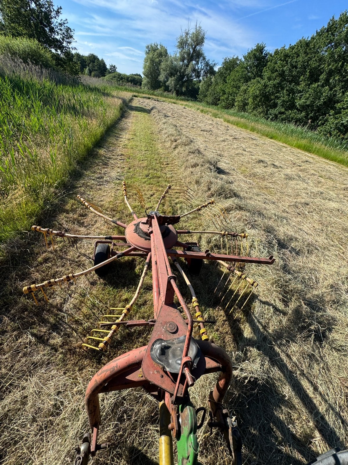 Niemeyer RS 320 hark - Goede staat, direct inzetbaar, Ophalen, Veehouderij, Weidebouw