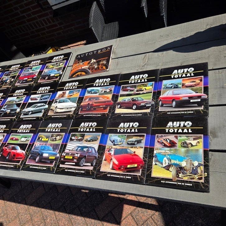Partij Auto Totaal boeken voor autoliefhebber, Ophalen, Zo goed als nieuw, Algemeen