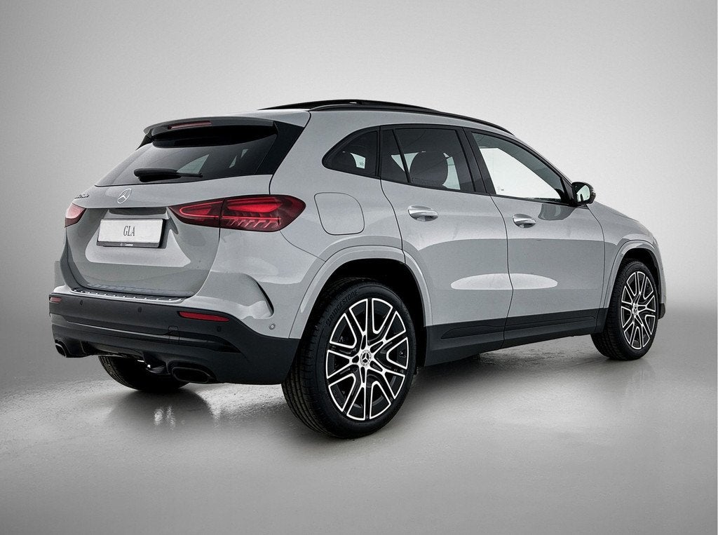 Mercedes-Benz GLA 250 e Business Solution AMG | AMG Line Plu, Auto's, Mercedes-Benz, 1800 kg, 4 cilinders, Bedrijf, Hybride Elektrisch/Benzine