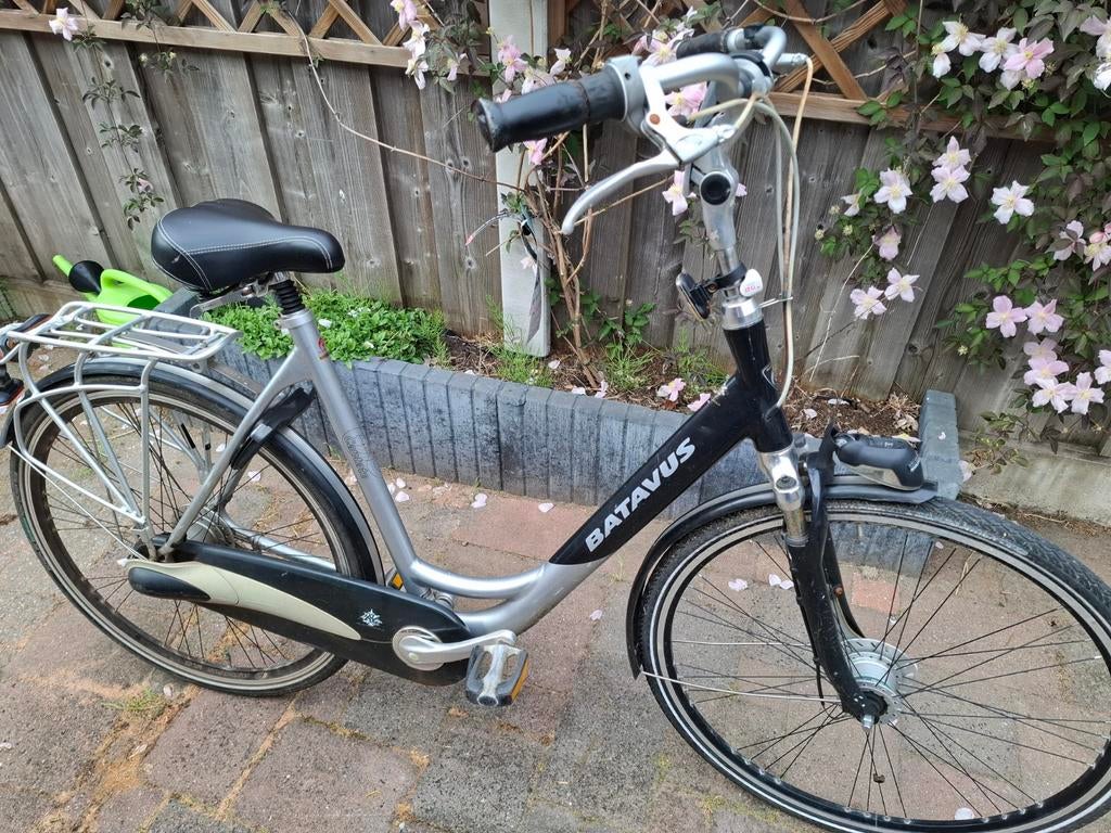 Batavus damesfiets, framehoogte 57 cm., Ophalen, Terugtraprem, Gebruikt, Versnellingen