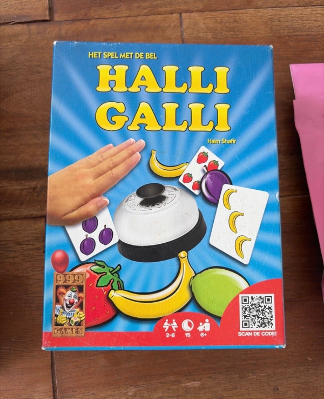 Halli Galli - Het snelle fruitspel met de bel!, Drie of vier spelers, Ophalen of Verzenden, Zo goed als nieuw