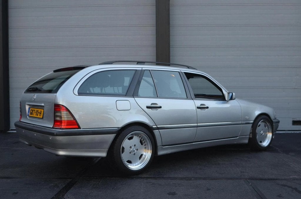 Mercedes-Benz C-klasse Combi 280 Elegance Youngtimer breedst, Auto's, Gebruikt, Zwart, Bedrijf, 1240 kg