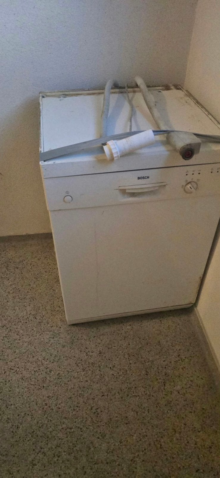 gratis defecte afwasmachine ophalen (oud ijzer), Ophalen