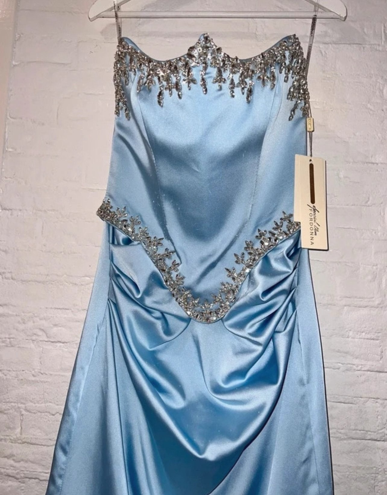 Baby blue satin dress, Galajurk, Blauw, Nieuw, Ophalen of Verzenden