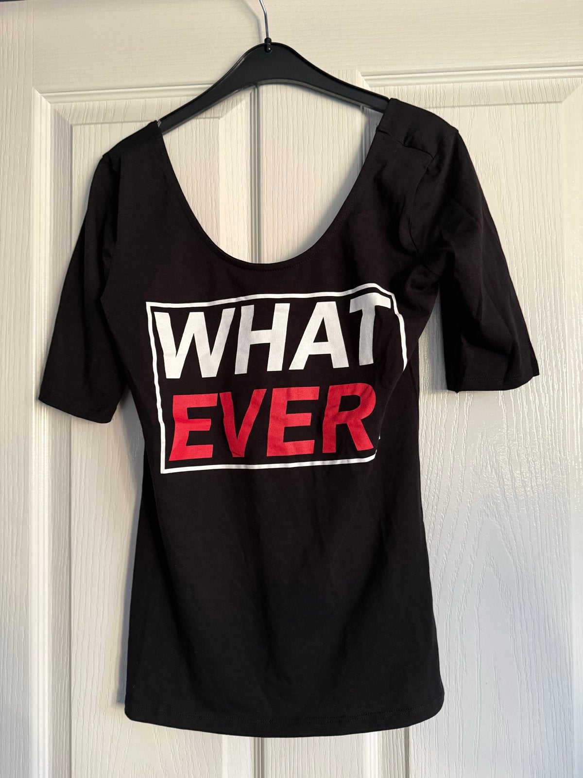 H&M Divided T-shirt Zwart Maat M "Whatever" Opdruk, Kleding | Dames, Maat 38/40 (M), Zwart, Ophalen of Verzenden, Zo goed als nieuw