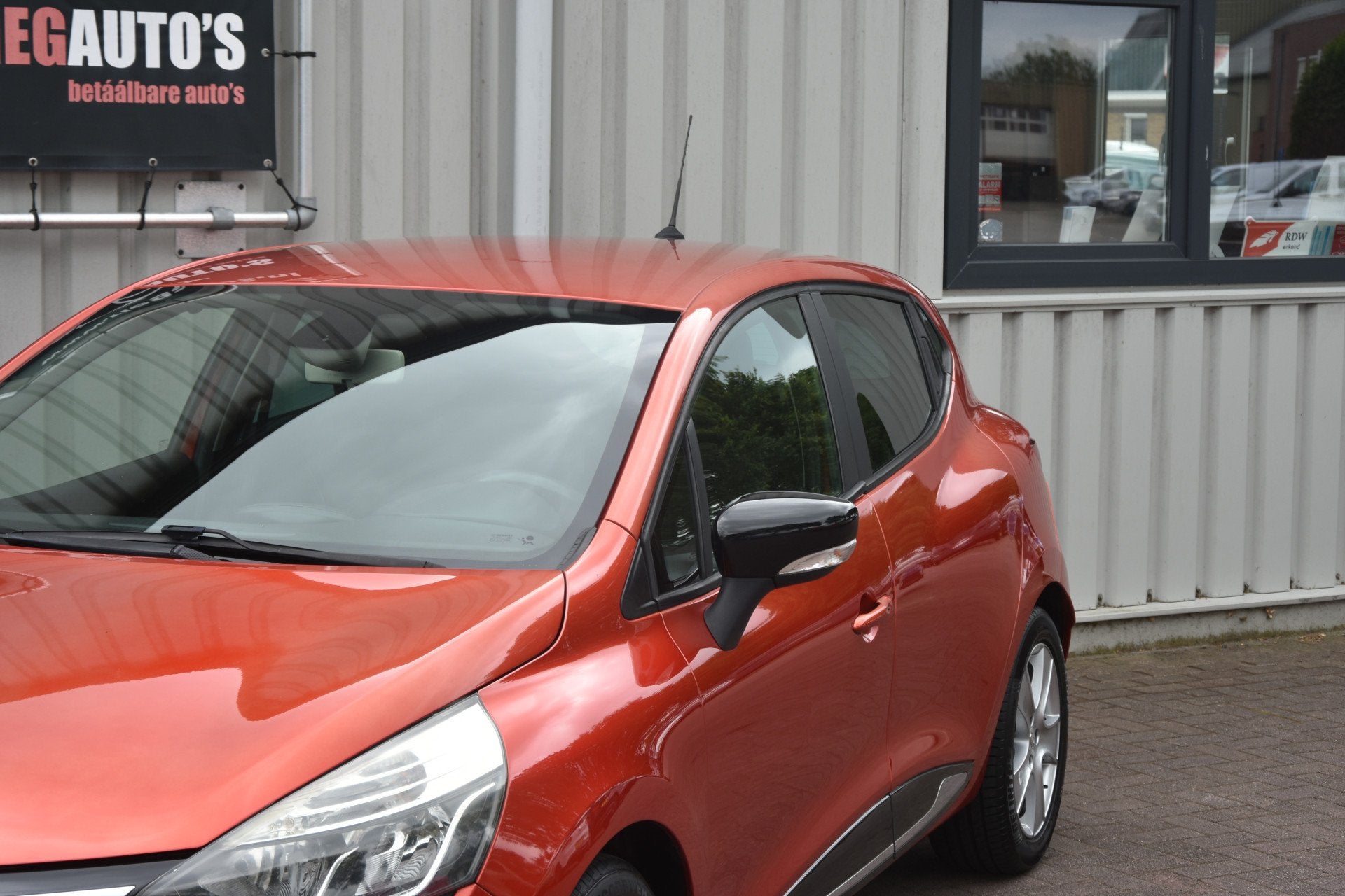 Renault Clio 0.9 TCe ECO Collection. PDC, LMV, Led verlichti, Auto's, Voorwielaandrijving, 540 kg, 23 km/l, Origineel Nederlands