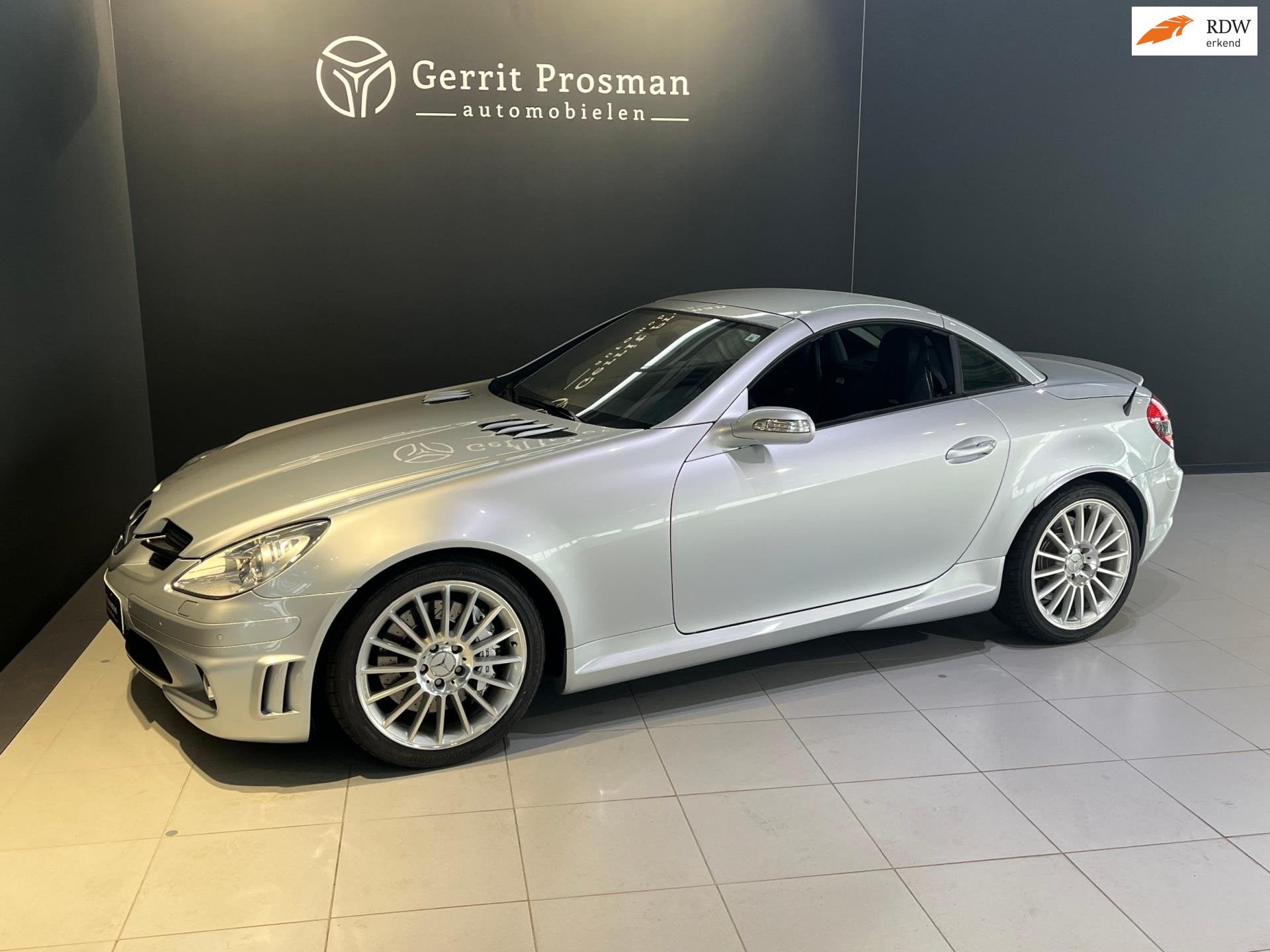 Mercedes-Benz SLK-klasse 55 AMG V8 | 32.153 km! | Gecertific, Auto's, Automaat, Achterwielaandrijving, Cabriolet, Bedrijf