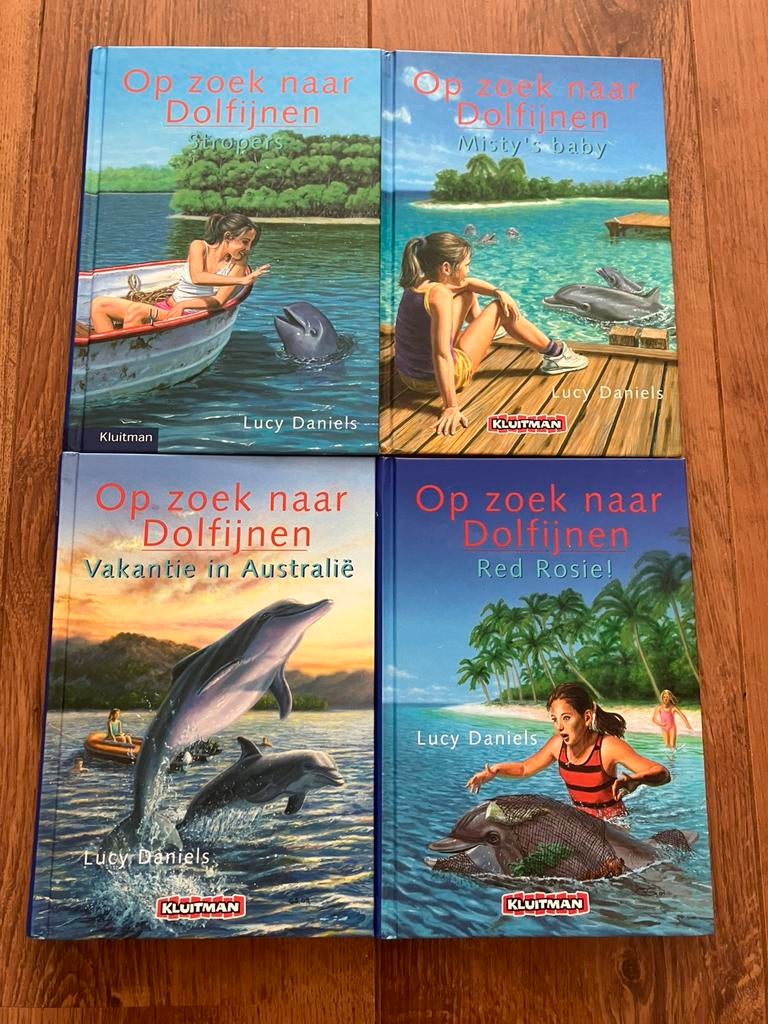Op zoek naar dolfijn, Ophalen of Verzenden, Zo goed als nieuw