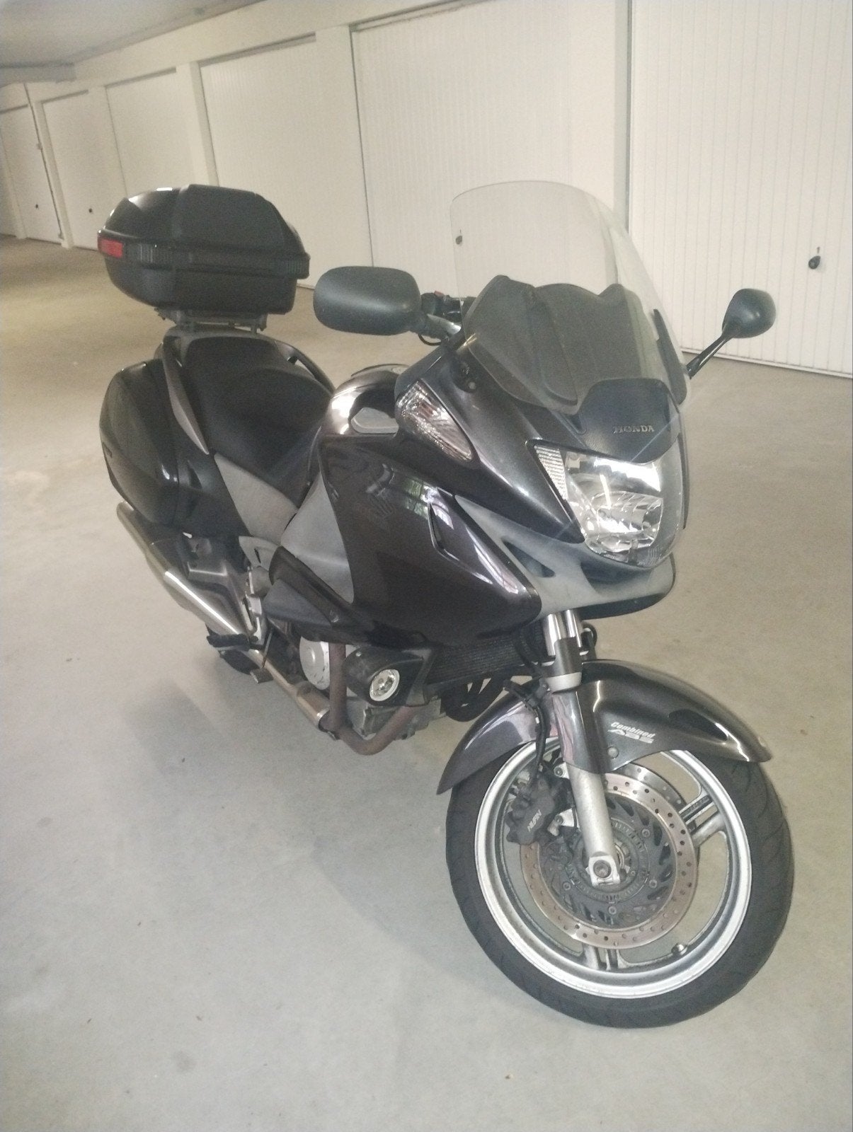 Honda Deauville NT700V met ABS en HISS, Motoren, Motoren | Honda, Particulier, Toermotor, Ophalen