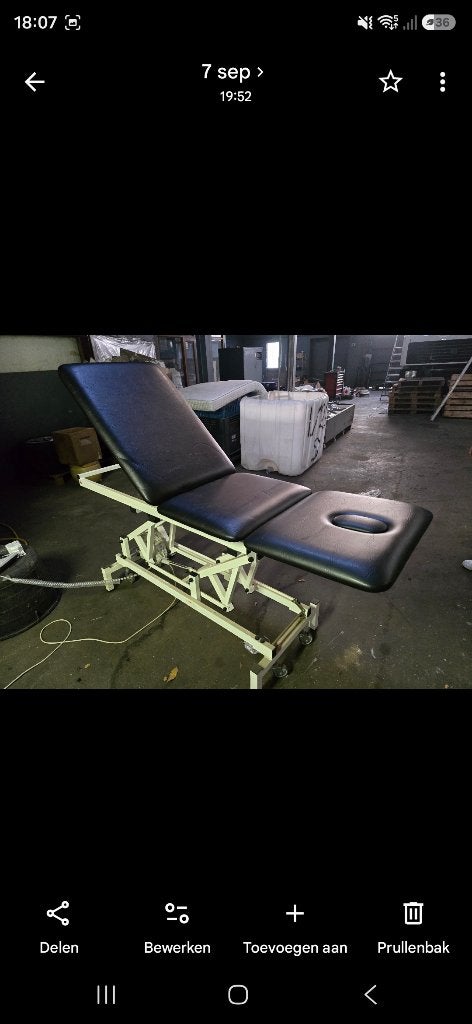 Ecoline elektrische massagetafel zgan, Ophalen, Zo goed als nieuw