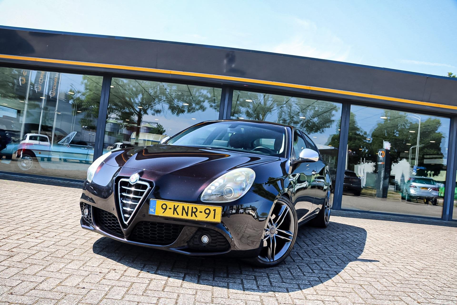 Alfa Romeo Giulietta 1.4 T Distinctive AUTOMAAT / LEDER / VE, Auto's, Alfa Romeo, Stof, Euro 6, 4 cilinders, Start-stop-systeem