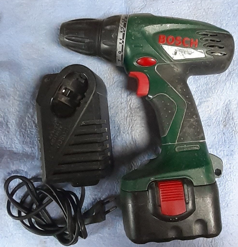 accu boormachine 12 Volt, Gebruikt, Variabele snelheid, Minder dan 400 watt, Ophalen