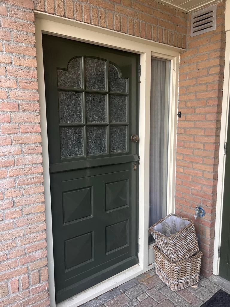 Voordeur met kozijn, goed in de verf, Doe-het-zelf en Verbouw, Deuren en Horren, Gebruikt, 120 cm of meer, Ophalen of Verzenden
