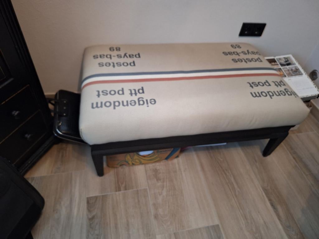 Mooi bankje, Tweepersoons, 75 tot 100 cm, Ophalen of Verzenden, Zo goed als nieuw