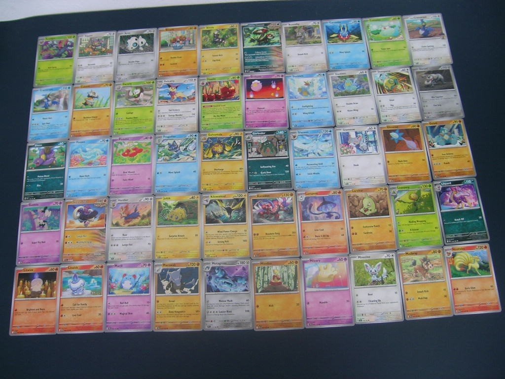 Set van 100 verschillende Pokemonkaarten (nr 16), Ophalen of Verzenden, Zo goed als nieuw, Meerdere kaarten