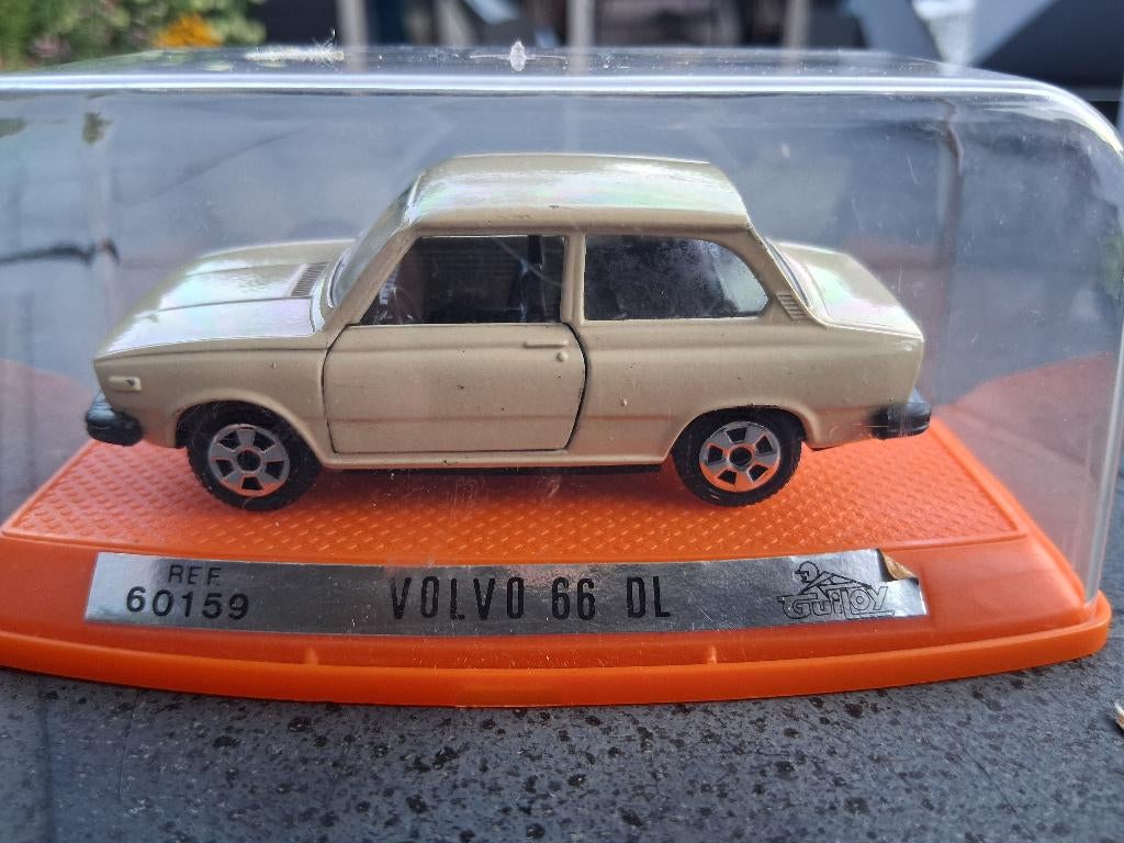 Volvo 66 DL wit - Guiloy - NIEUW in doos, Hobby en Vrije tijd, Modelauto's | 1:43, Ophalen of Verzenden, Zo goed als nieuw, Auto
