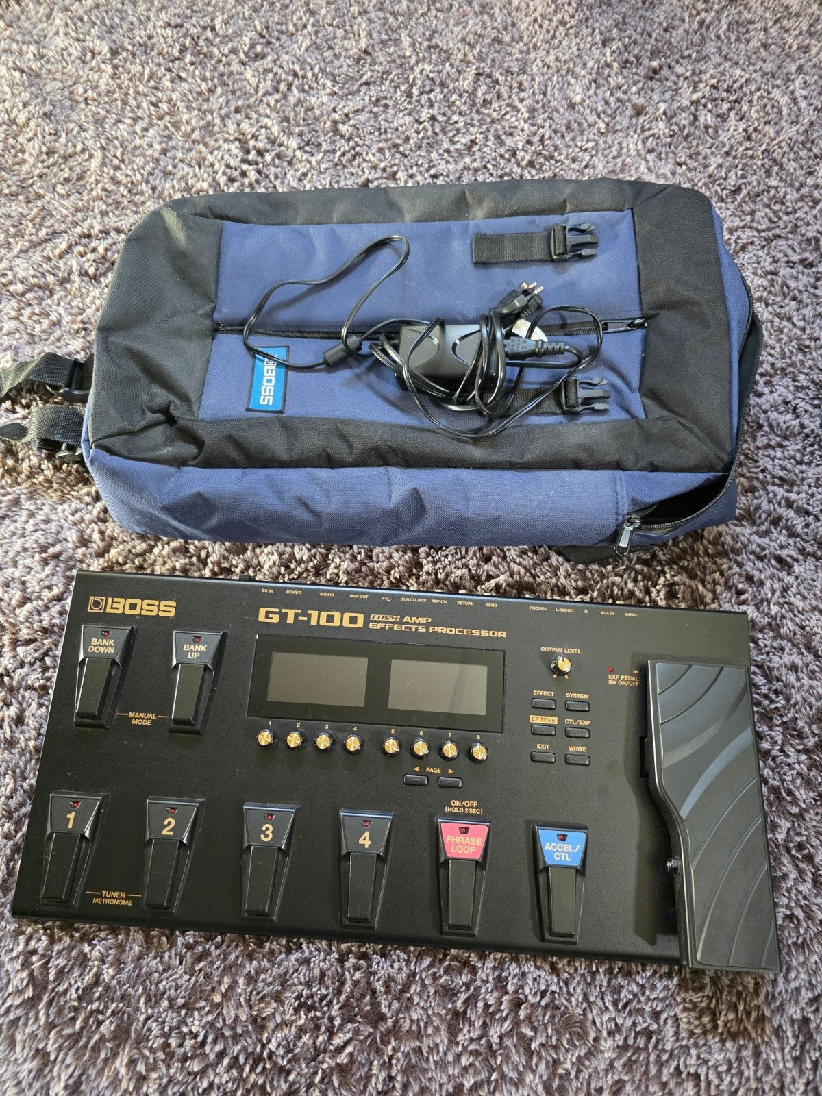 Boss GT-100 Multi-effect Processor + Tas + Voeding, Ophalen of Verzenden, Zo goed als nieuw, Overige typen