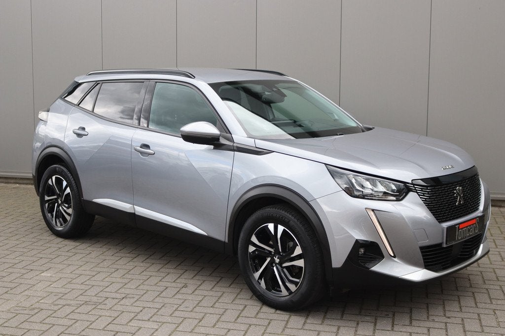 Peugeot 2008 1.2 PureT. 130PK Allure Gr.-Navigatie/Camera/Cr, 12 maanden, Gebruikt, Euro 6, 1199 cc