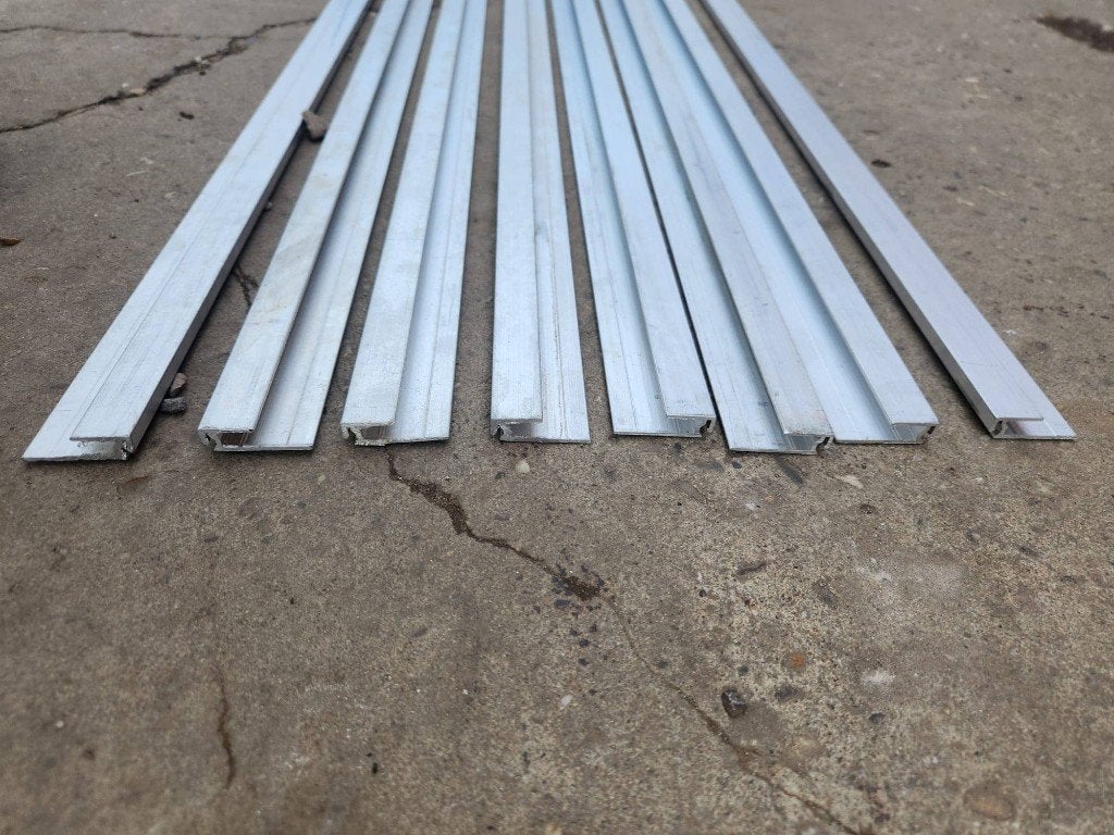 127 - Verschillende Aluminium en RVS profielen, Ophalen, Gebruikt, 250 mm of meer, Overige typen