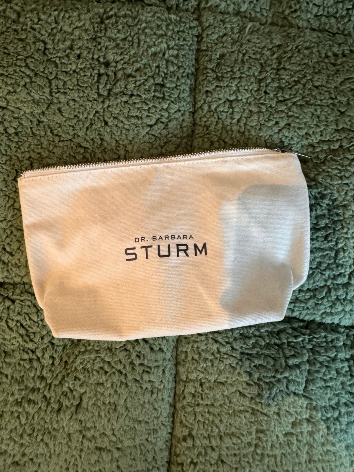 Dr. Barbara Sturm make-up tasje, Ophalen of Verzenden, Nieuw, Beige, Heer of Dame