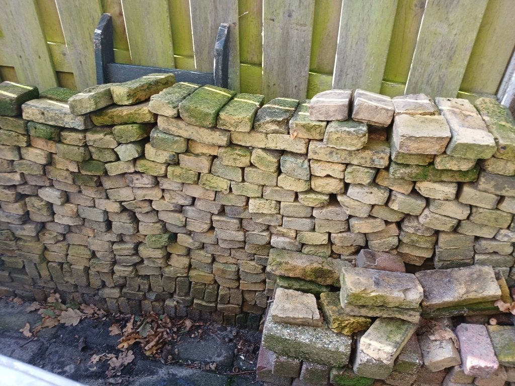 Gratis af te halen: Partij geeltjes (ca. 450 stuks), Ophalen, Overige materialen, Gebruikt, Klinkers