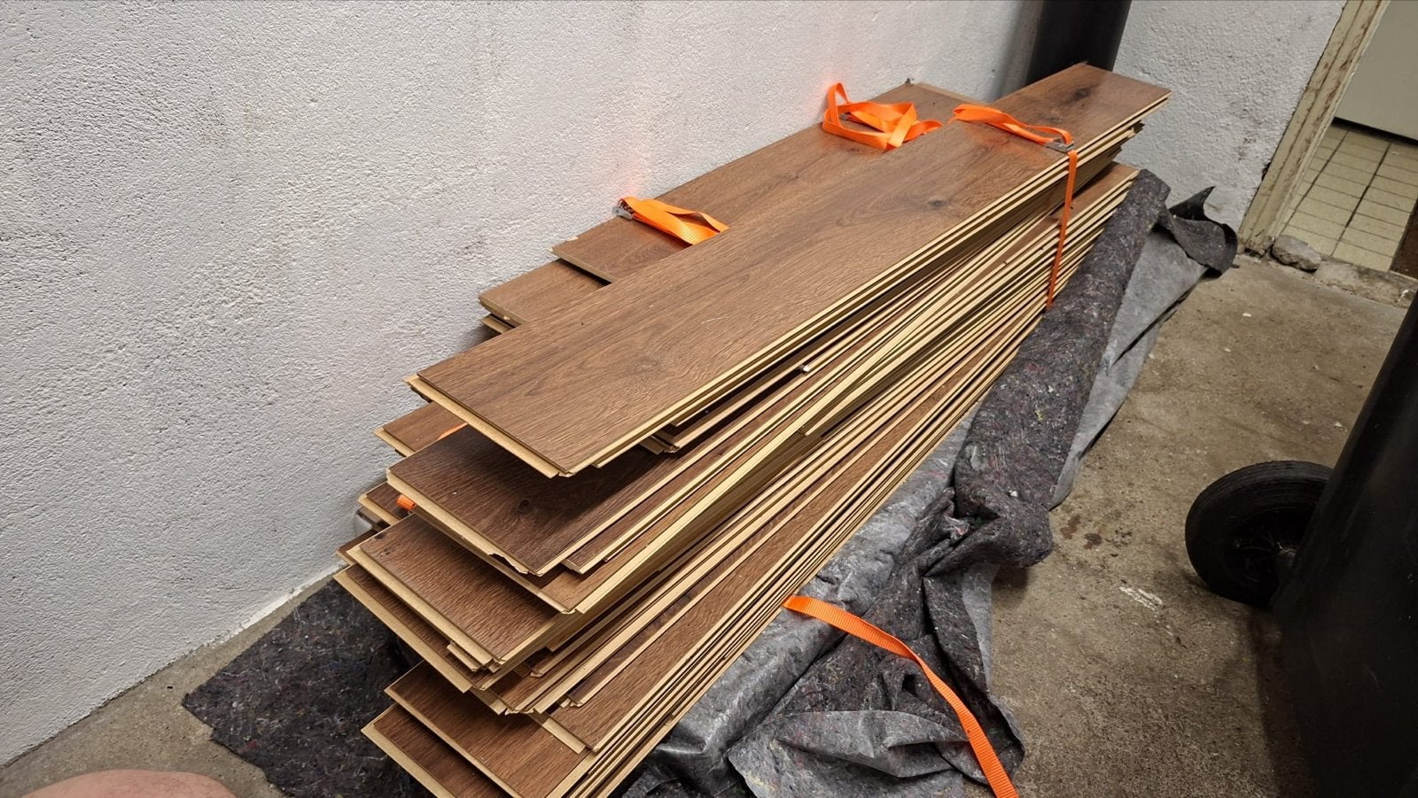 Laminaatvloer - ca. 5,5 m², Ophalen, Gebruikt, 5 tot 10 m², 10 tot 30 cm