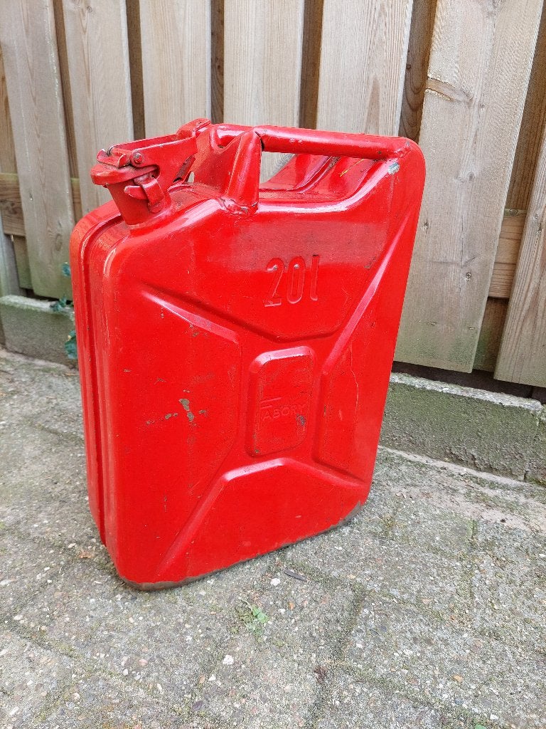 jerrycan, Minder dan 75 liter, Ophalen, Gebruikt, Metaal