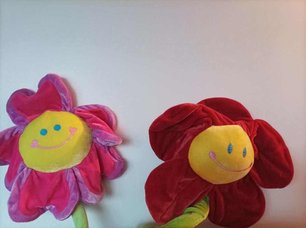 bloemen pluche decoratie grote stoffen bloemen, Ophalen of Verzenden, Zo goed als nieuw, Textiel